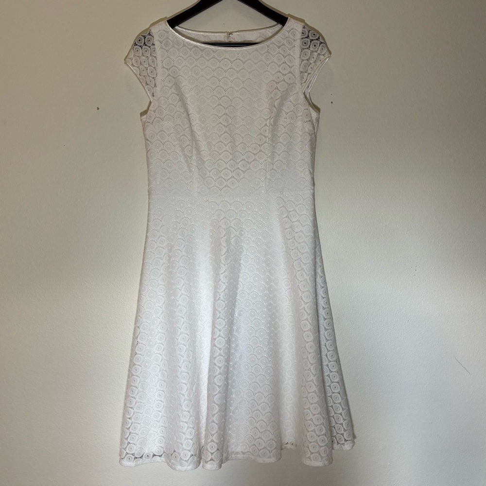 Black Label by Evan-Picone White Lace Cap Sleeve Fit & Flare Dress Sz 8